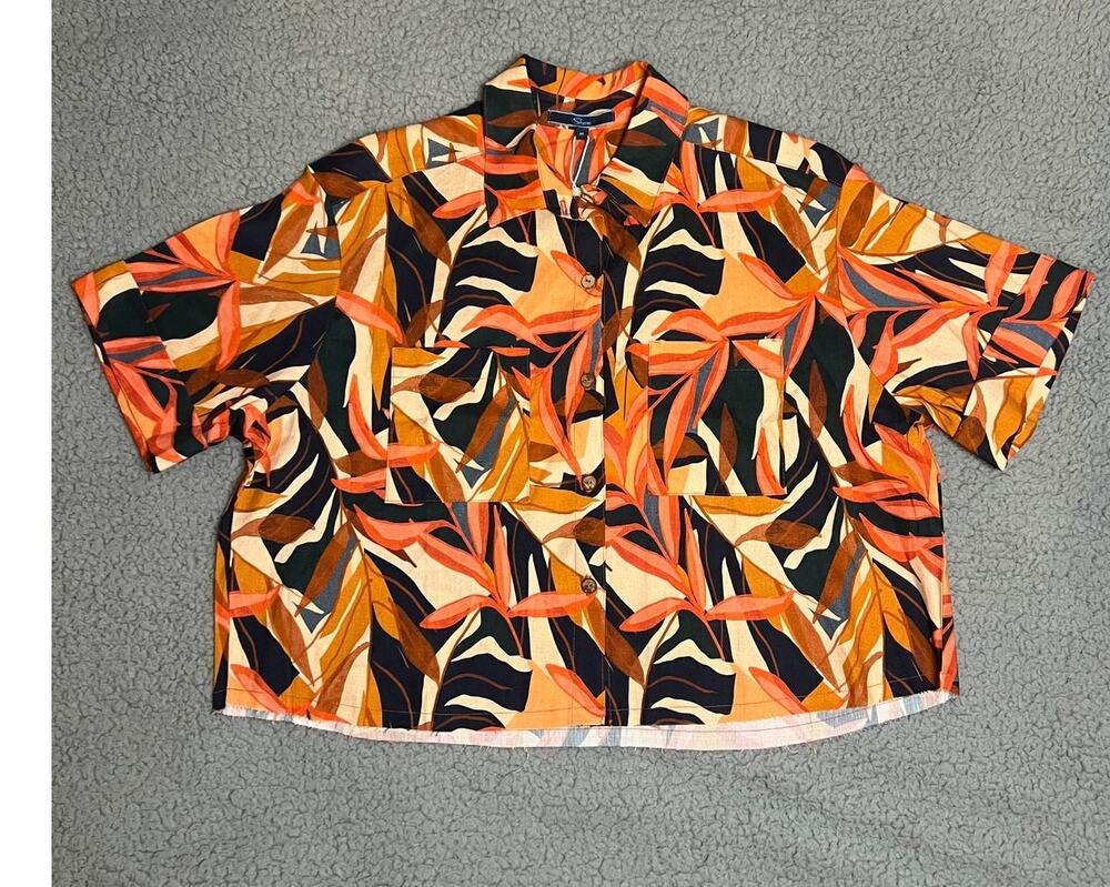 Shore Tropical Print Cropped Shirt Medium (B120315)